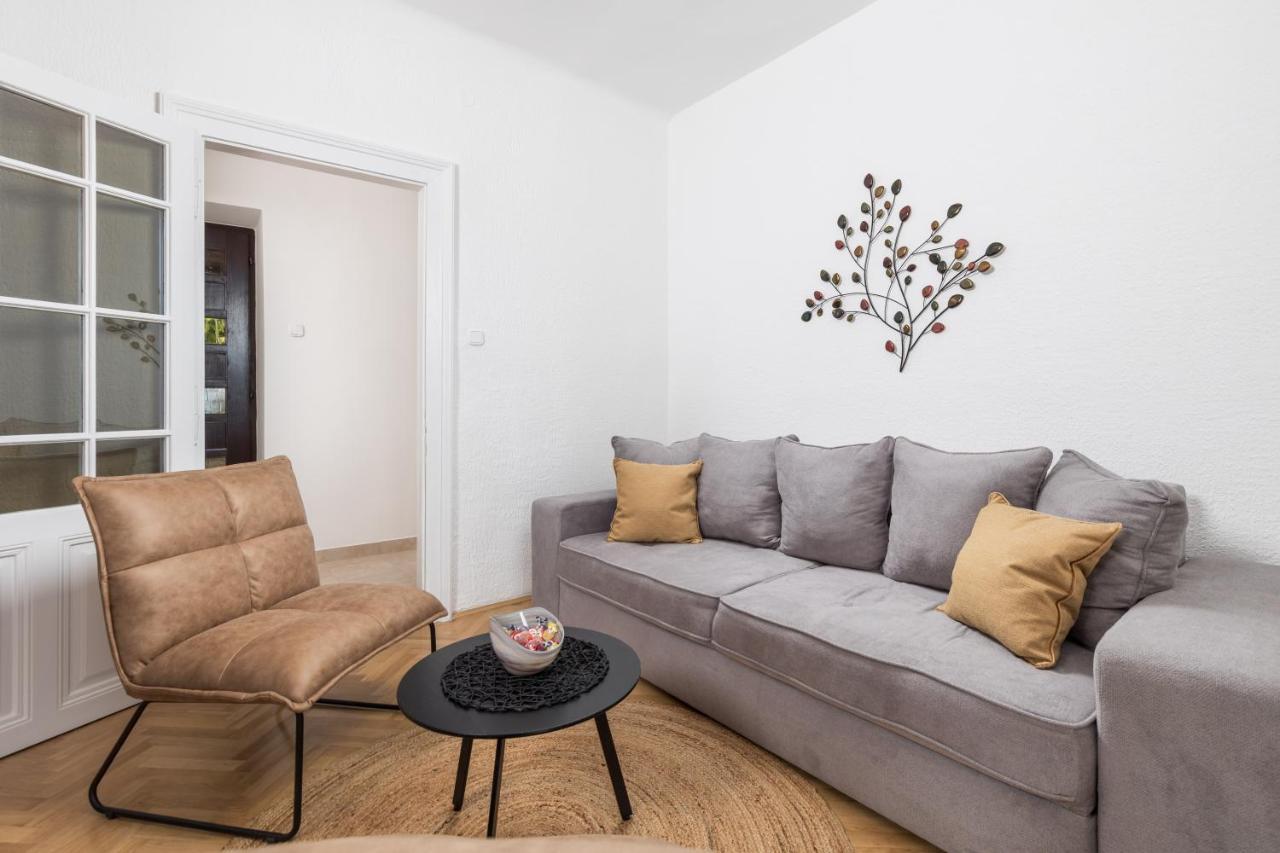 Apartment Carmen Matulji Exterior photo